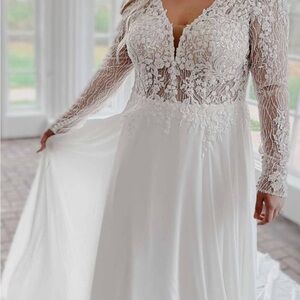 Elegant White Lace Women's Dress